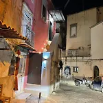 Casa Da “nonna Iolanda” Centro Storico Apartment *