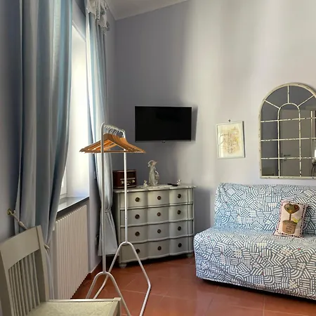 Casa Da “nonna Iolanda” Centro Storico * Napoli